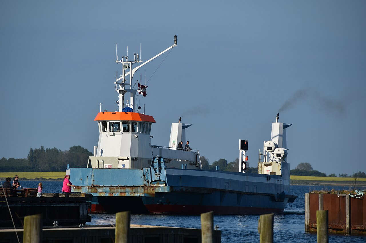 Kragenæs Havn set fra vandet